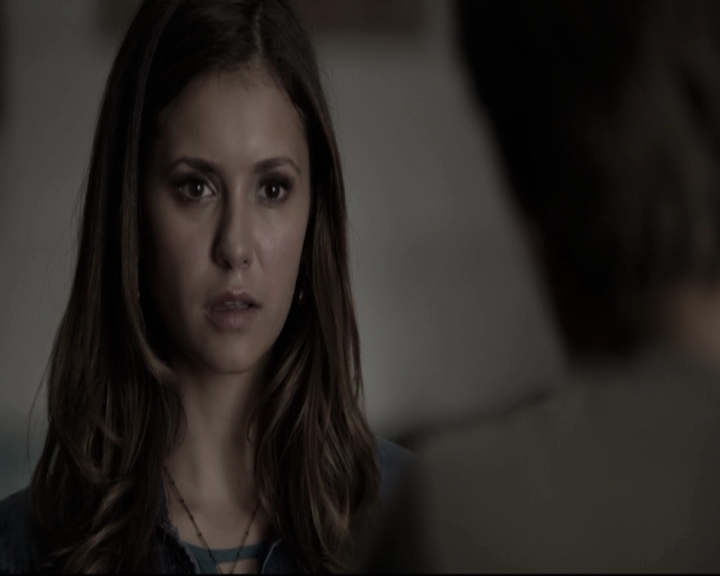 VampireDiariesWorld-dot-nl_6x04BlackHoleSun-DeletedScenes0073.jpg