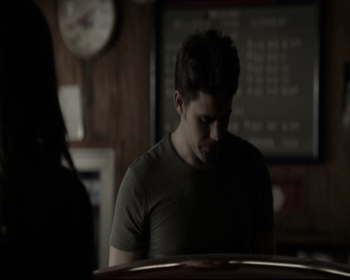 VampireDiariesWorld-dot-nl_6x04BlackHoleSun-DeletedScenes0077.jpg