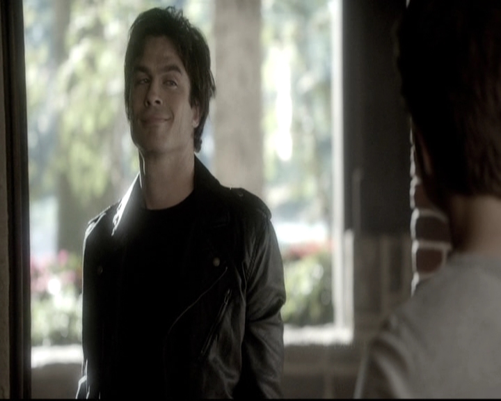 VampireDiariesWorld-dot-nl_6x04BlackHoleSun0102.jpg