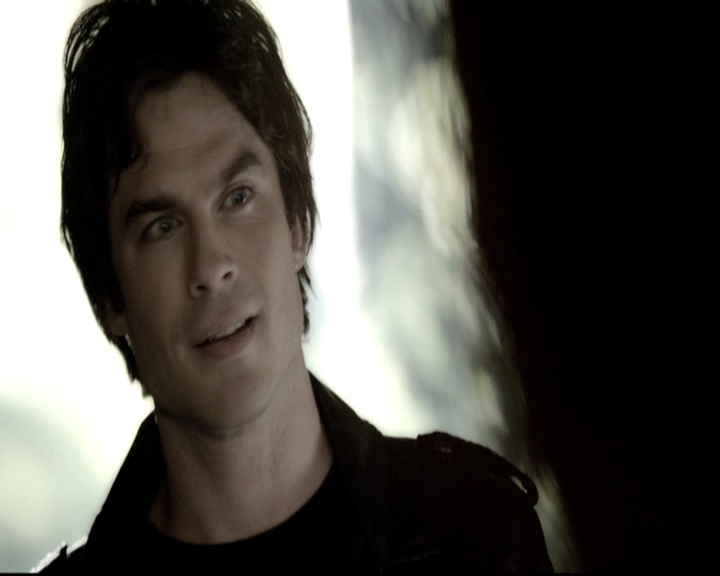 VampireDiariesWorld-dot-nl_6x04BlackHoleSun0146.jpg