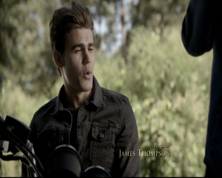 VampireDiariesWorld-dot-nl_6x04BlackHoleSun0210.jpg