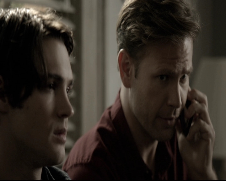 VampireDiariesWorld-dot-nl_6x04BlackHoleSun0289.jpg