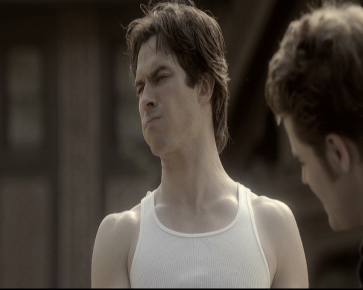 VampireDiariesWorld-dot-nl_6x04BlackHoleSun0441.jpg