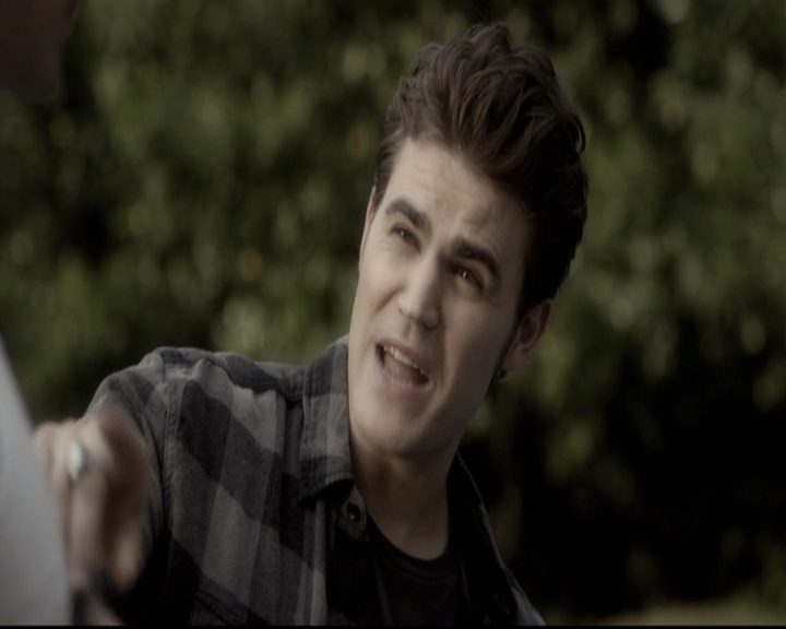 VampireDiariesWorld-dot-nl_6x04BlackHoleSun0447.jpg