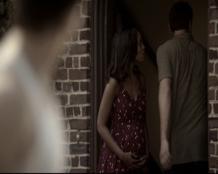 VampireDiariesWorld-dot-nl_6x04BlackHoleSun0469.jpg