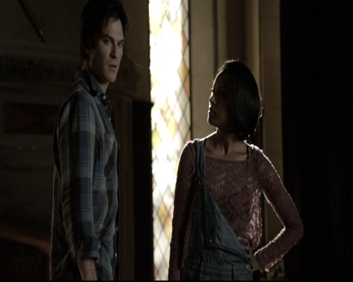 VampireDiariesWorld-dot-nl_6x04BlackHoleSun0487.jpg