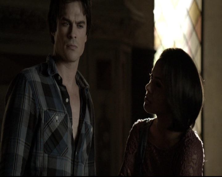 VampireDiariesWorld-dot-nl_6x04BlackHoleSun0499.jpg