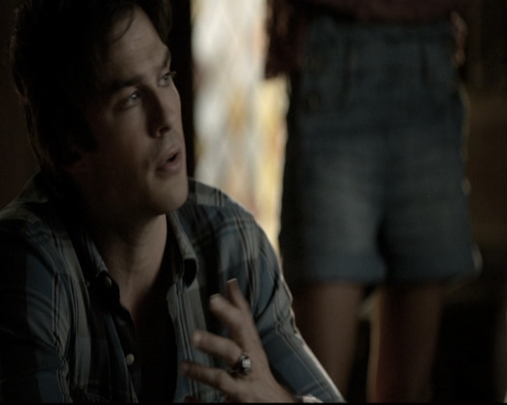 VampireDiariesWorld-dot-nl_6x04BlackHoleSun0511.jpg