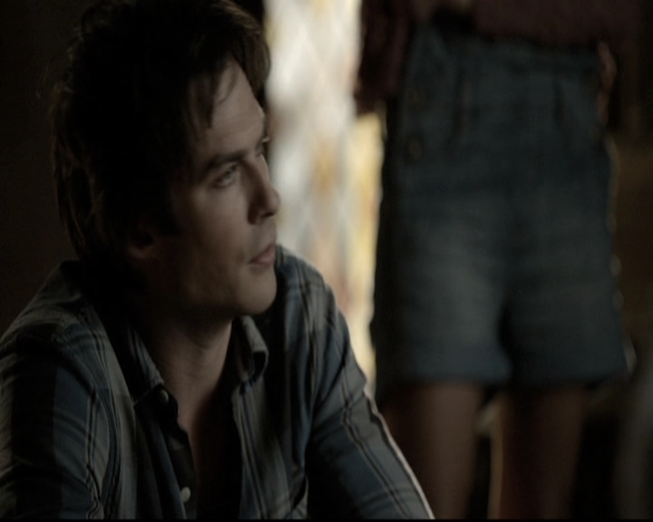 VampireDiariesWorld-dot-nl_6x04BlackHoleSun0512.jpg