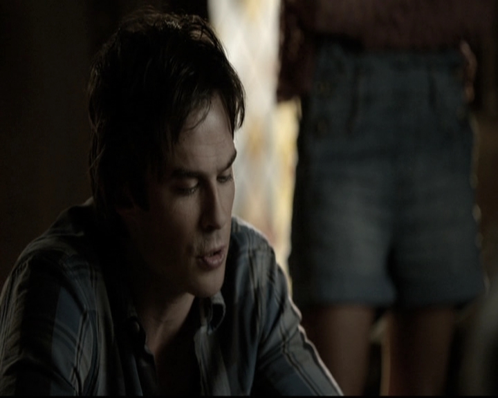 VampireDiariesWorld-dot-nl_6x04BlackHoleSun0513.jpg