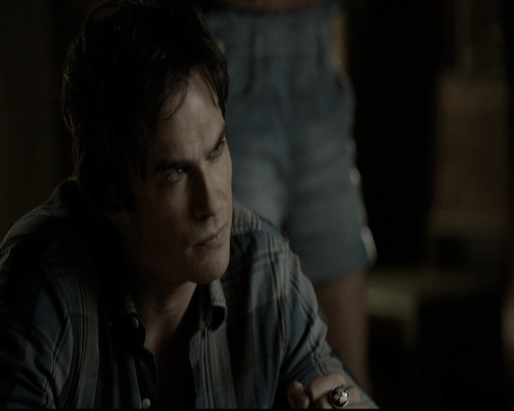 VampireDiariesWorld-dot-nl_6x04BlackHoleSun0524.jpg