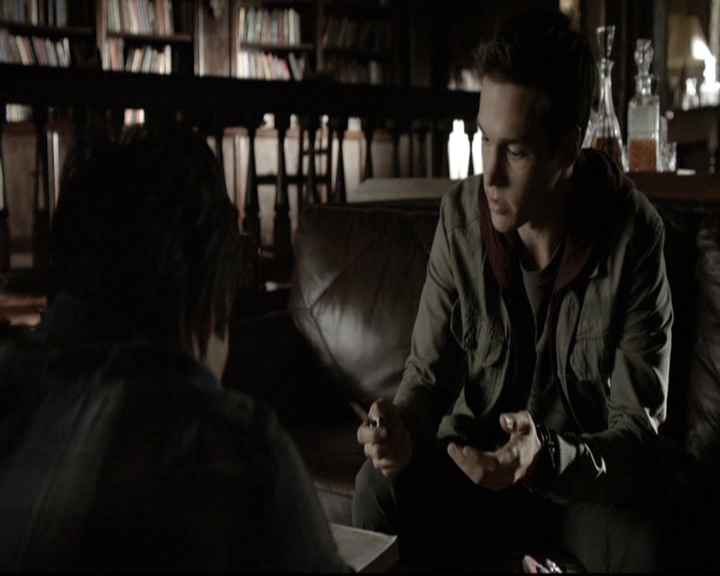 VampireDiariesWorld-dot-nl_6x04BlackHoleSun0536.jpg