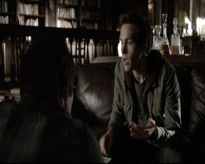 VampireDiariesWorld-dot-nl_6x04BlackHoleSun0540.jpg