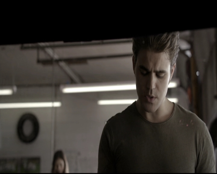 VampireDiariesWorld-dot-nl_6x04BlackHoleSun0563.jpg