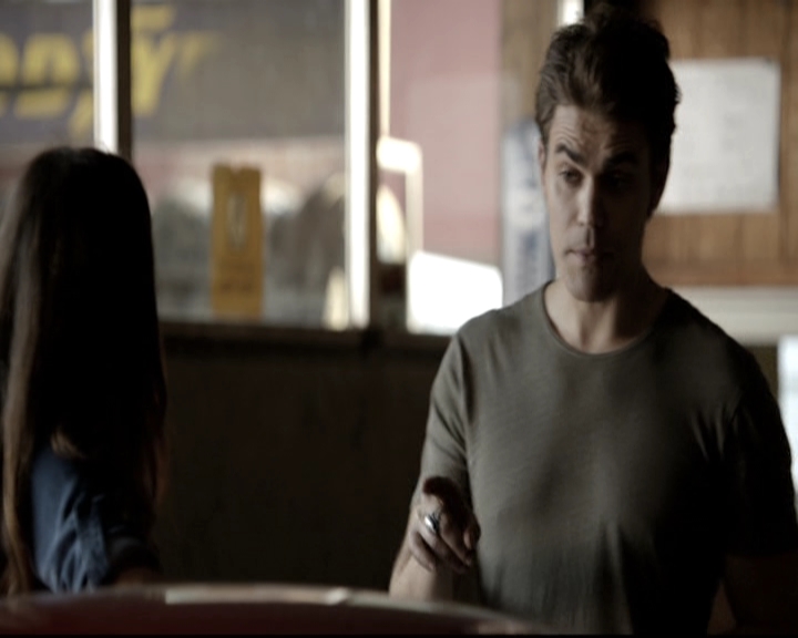 VampireDiariesWorld-dot-nl_6x04BlackHoleSun0587.jpg