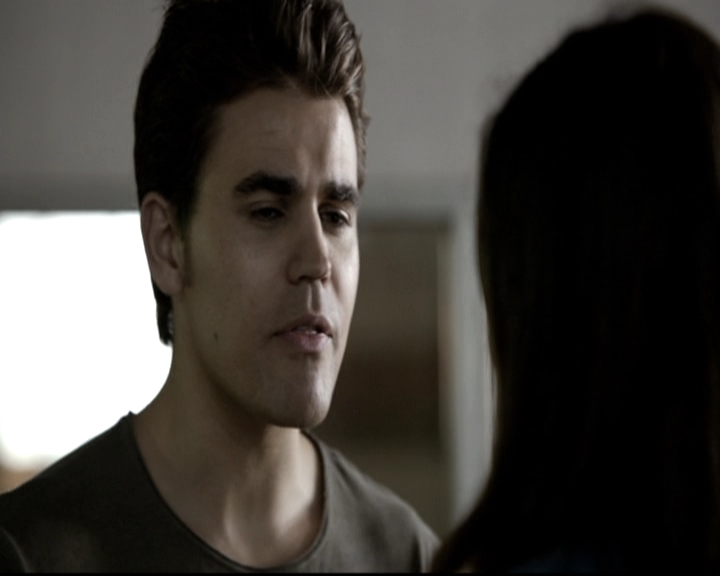 VampireDiariesWorld-dot-nl_6x04BlackHoleSun0614.jpg