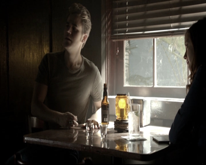 VampireDiariesWorld-dot-nl_6x04BlackHoleSun0717.jpg