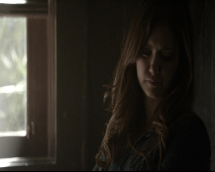 VampireDiariesWorld-dot-nl_6x04BlackHoleSun0721.jpg