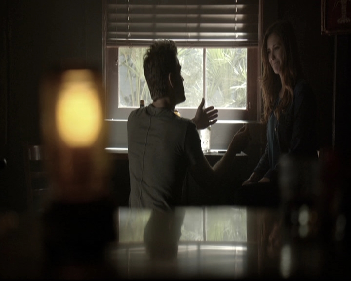 VampireDiariesWorld-dot-nl_6x04BlackHoleSun0738.jpg