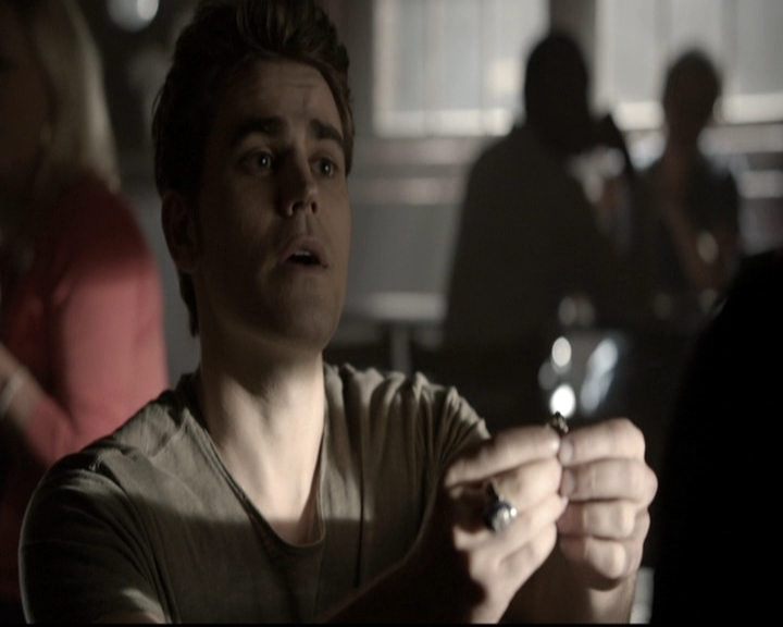 VampireDiariesWorld-dot-nl_6x04BlackHoleSun0741.jpg