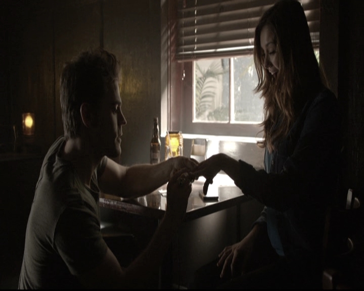 VampireDiariesWorld-dot-nl_6x04BlackHoleSun0778.jpg