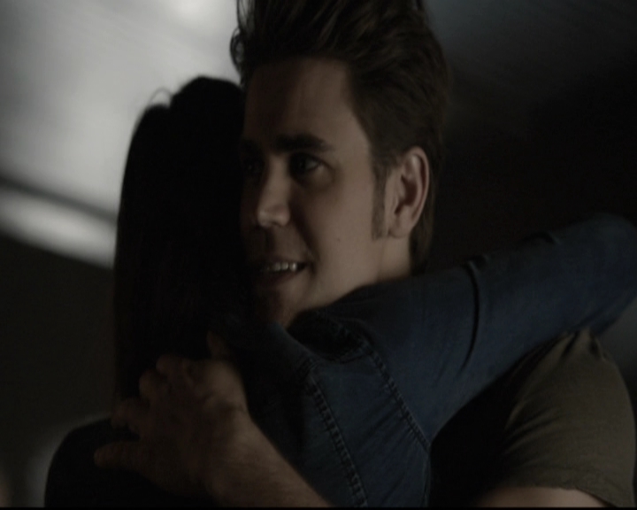 VampireDiariesWorld-dot-nl_6x04BlackHoleSun0783.jpg