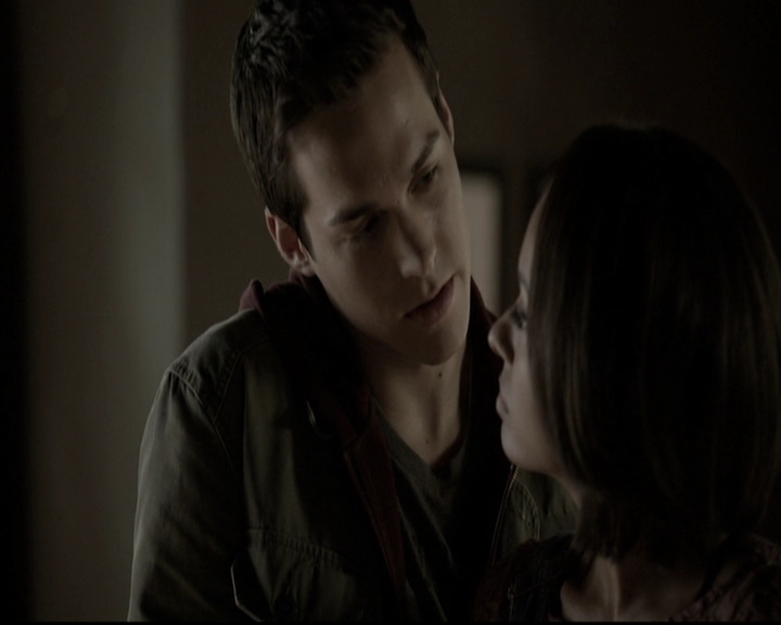 VampireDiariesWorld-dot-nl_6x04BlackHoleSun0821.jpg