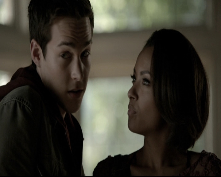 VampireDiariesWorld-dot-nl_6x04BlackHoleSun0822.jpg