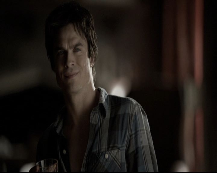 VampireDiariesWorld-dot-nl_6x04BlackHoleSun0823.jpg