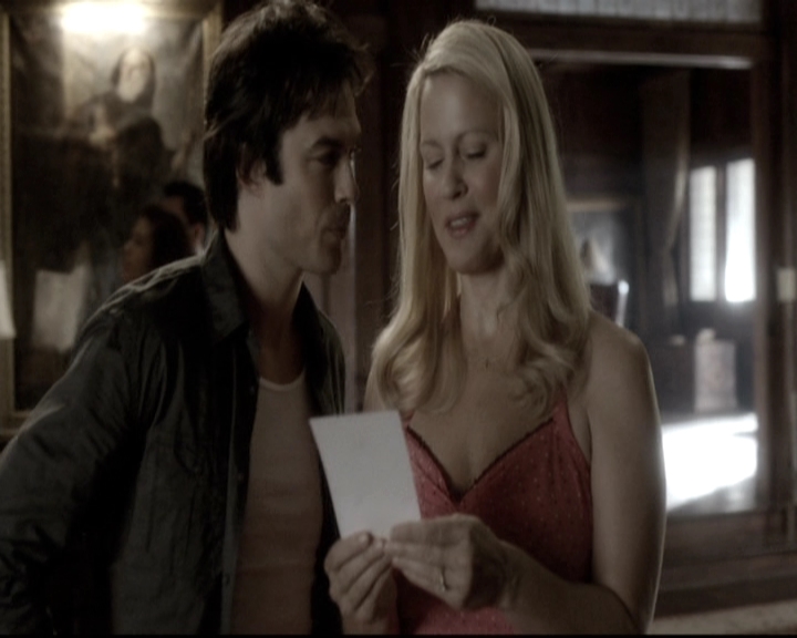 VampireDiariesWorld-dot-nl_6x04BlackHoleSun0838.jpg