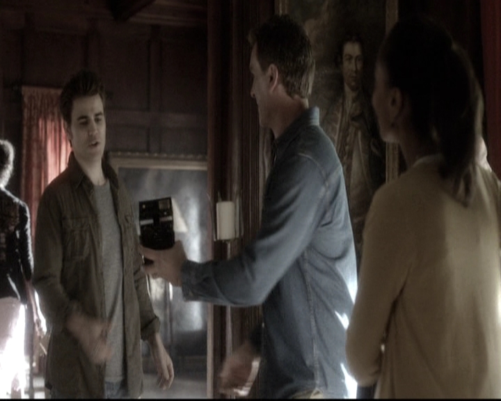 VampireDiariesWorld-dot-nl_6x04BlackHoleSun0846.jpg