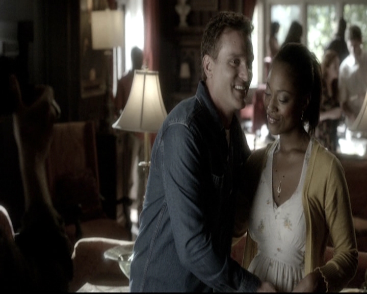 VampireDiariesWorld-dot-nl_6x04BlackHoleSun0849.jpg