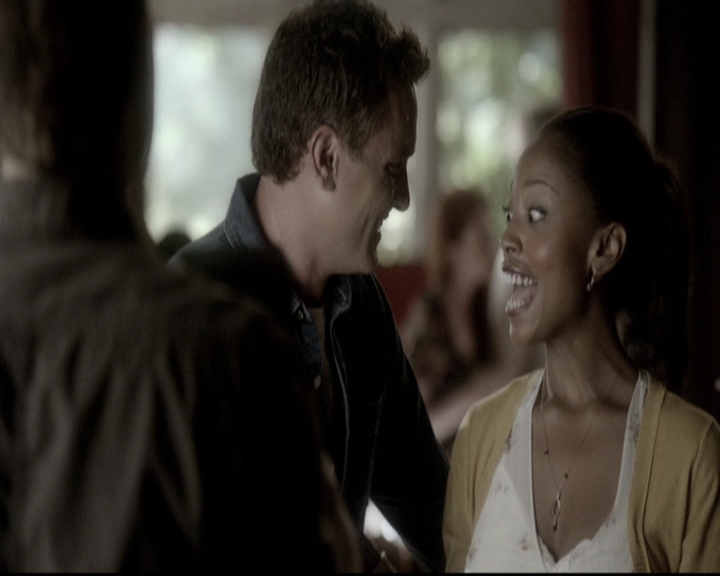 VampireDiariesWorld-dot-nl_6x04BlackHoleSun0852.jpg