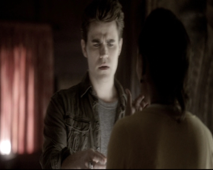 VampireDiariesWorld-dot-nl_6x04BlackHoleSun0858.jpg