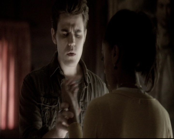 VampireDiariesWorld-dot-nl_6x04BlackHoleSun0859.jpg