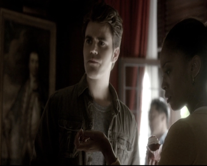 VampireDiariesWorld-dot-nl_6x04BlackHoleSun0865.jpg