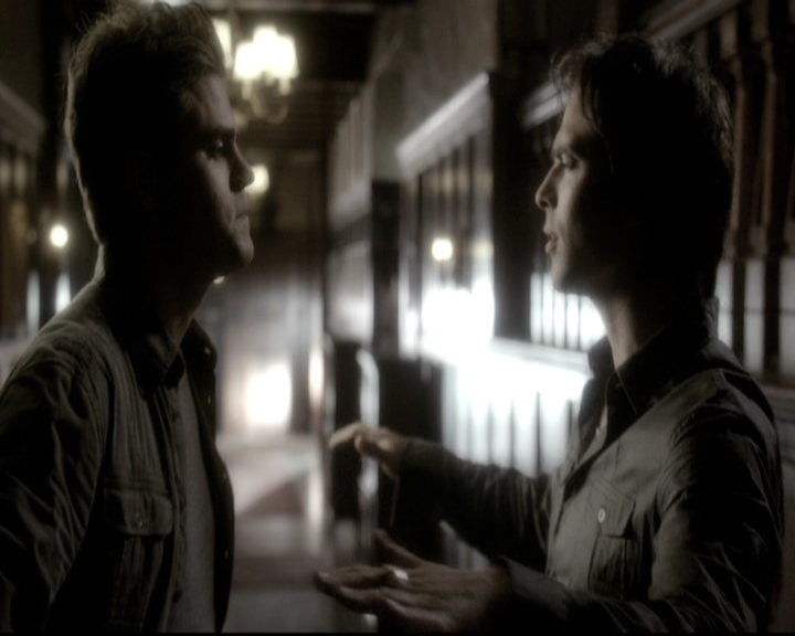 VampireDiariesWorld-dot-nl_6x04BlackHoleSun0903.jpg