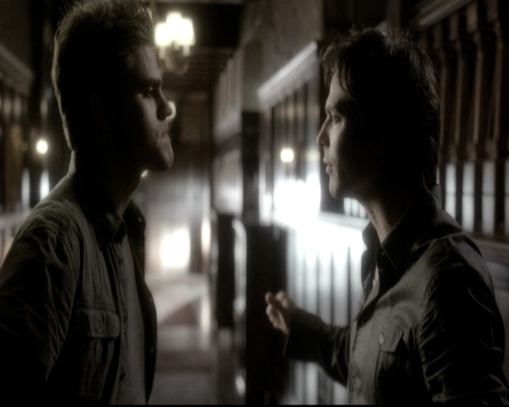 VampireDiariesWorld-dot-nl_6x04BlackHoleSun0904.jpg