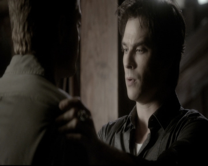 VampireDiariesWorld-dot-nl_6x04BlackHoleSun0906.jpg