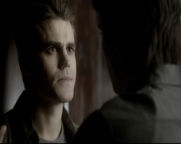 VampireDiariesWorld-dot-nl_6x04BlackHoleSun0907.jpg