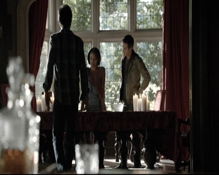 VampireDiariesWorld-dot-nl_6x04BlackHoleSun0924.jpg