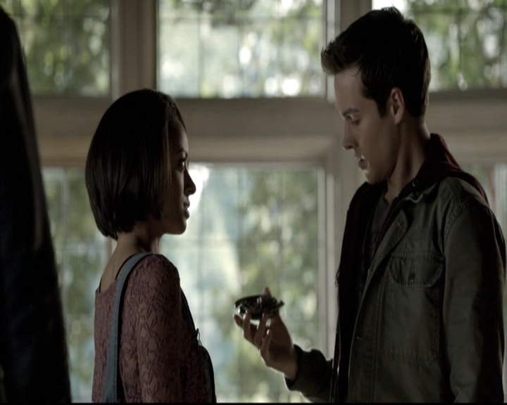 VampireDiariesWorld-dot-nl_6x04BlackHoleSun0952.jpg