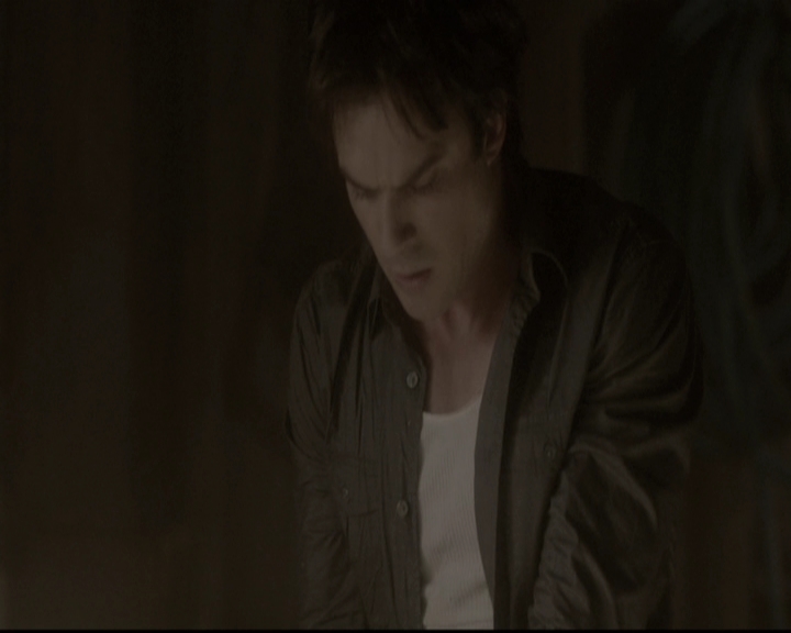 VampireDiariesWorld-dot-nl_6x04BlackHoleSun1002.jpg