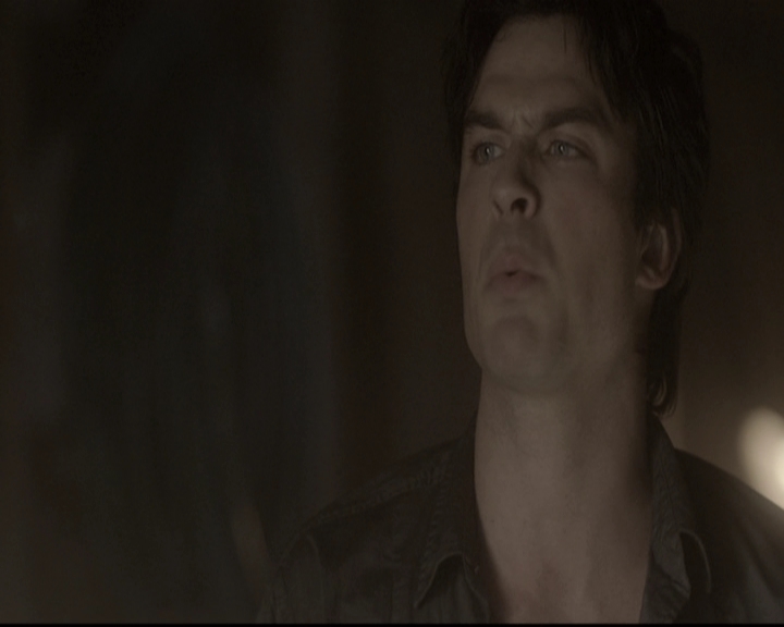 VampireDiariesWorld-dot-nl_6x04BlackHoleSun1014.jpg