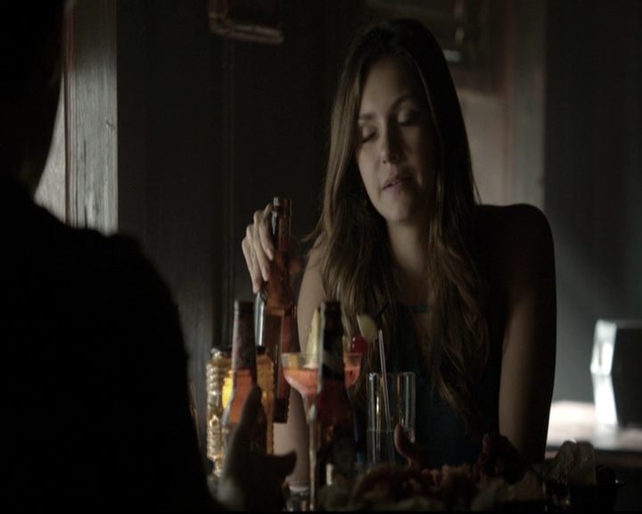 VampireDiariesWorld-dot-nl_6x04BlackHoleSun1124.jpg