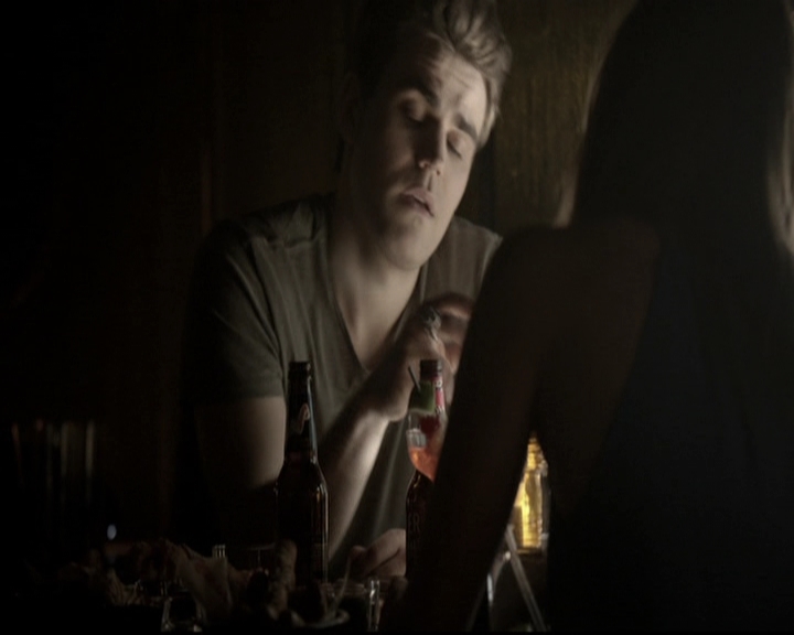 VampireDiariesWorld-dot-nl_6x04BlackHoleSun1136.jpg