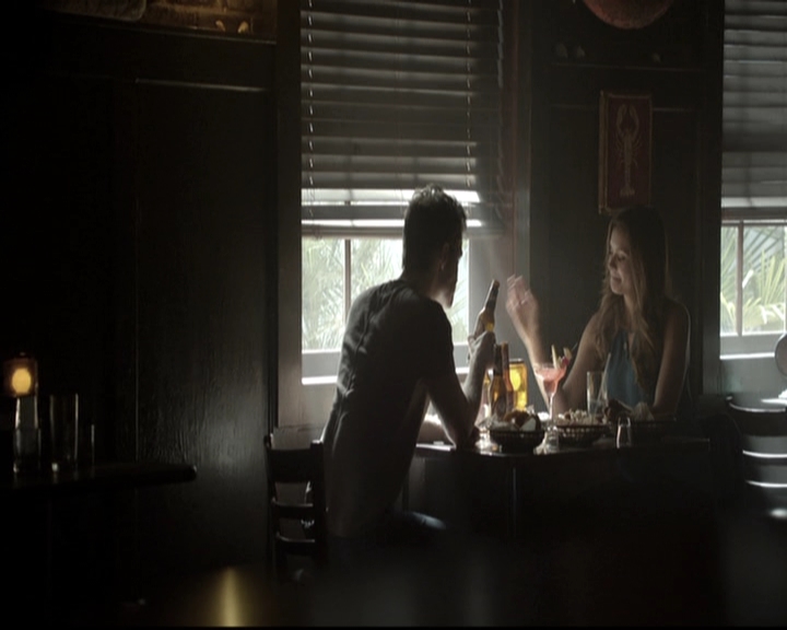 VampireDiariesWorld-dot-nl_6x04BlackHoleSun1182.jpg