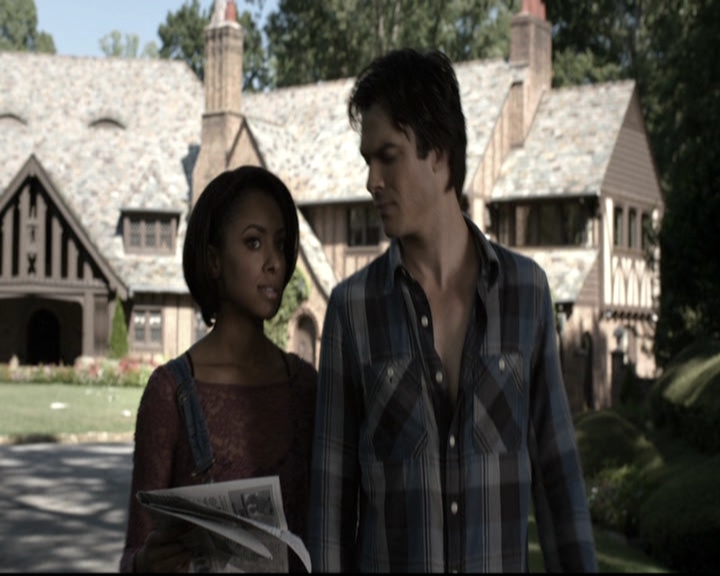 VampireDiariesWorld-dot-nl_6x04BlackHoleSun1233.jpg