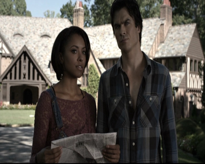 VampireDiariesWorld-dot-nl_6x04BlackHoleSun1237.jpg