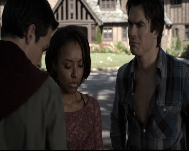 VampireDiariesWorld-dot-nl_6x04BlackHoleSun1262.jpg